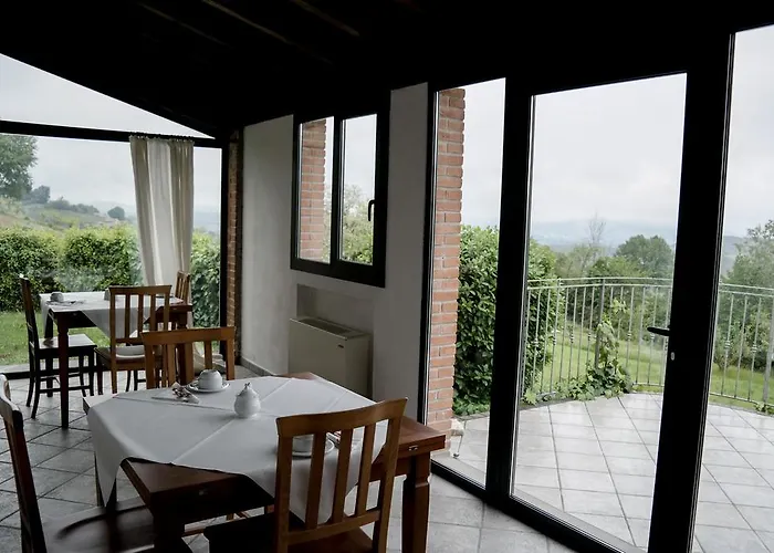 منزل ريفي Relais Varnello